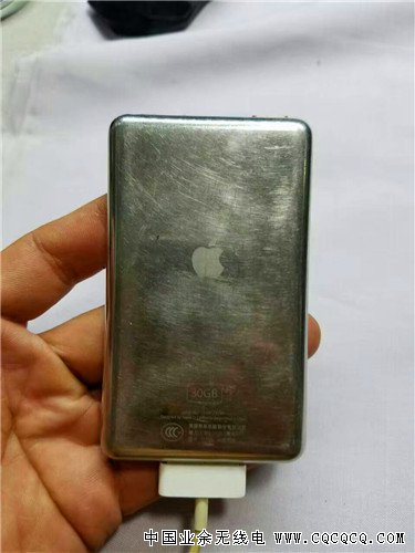 ipod01.jpg